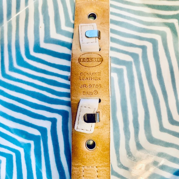 Fossil Watch - Picture 4 of 5